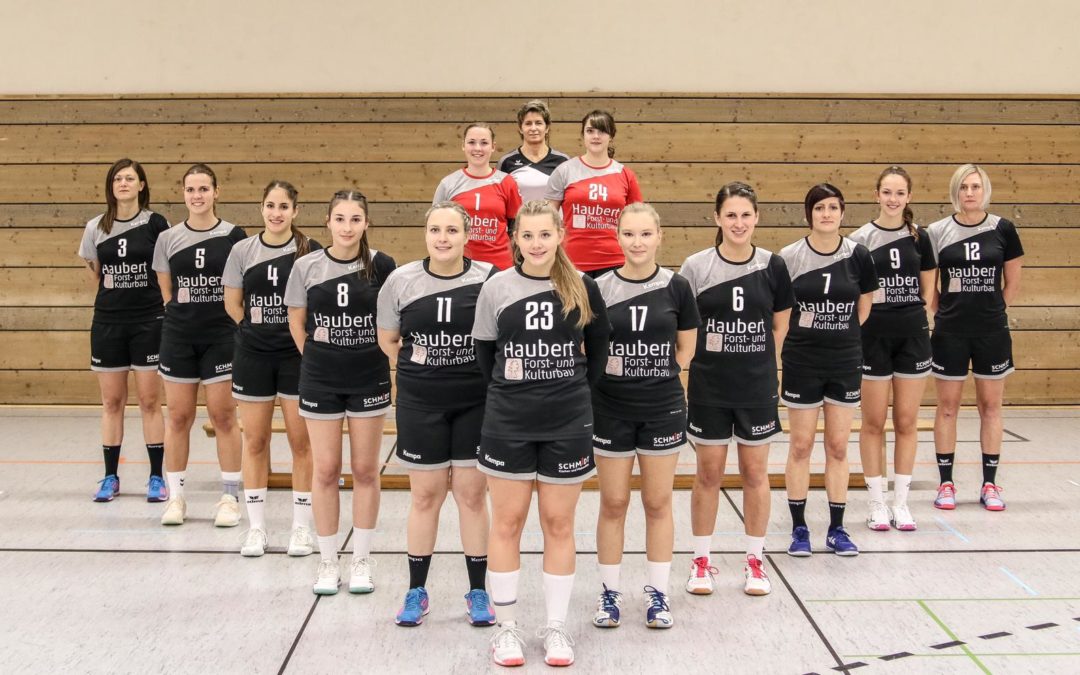 Handballfrauen des TuS Schwarzenbach steigen in die Saarlandliga auf
